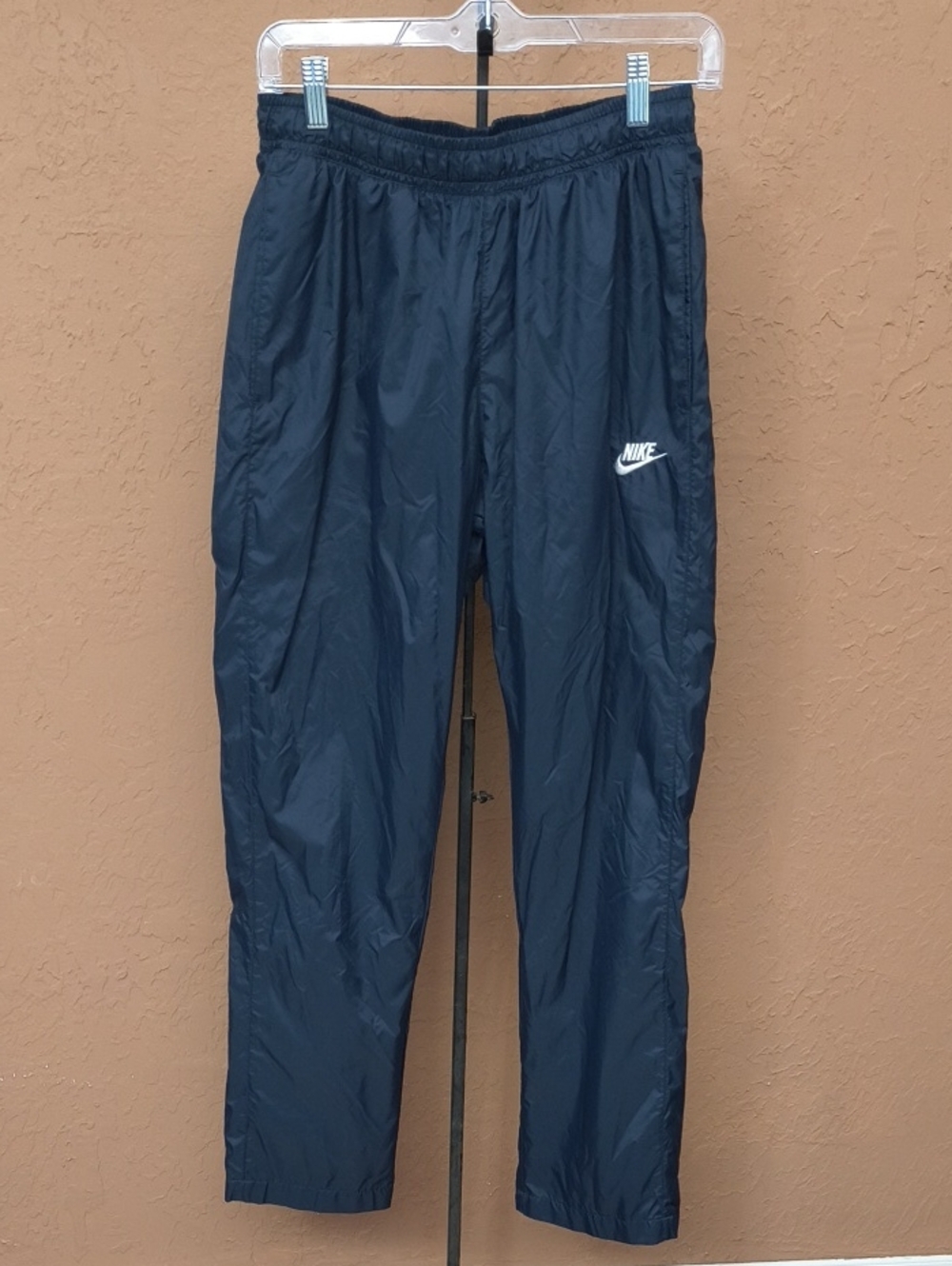 Nike Men's Classic Nylon Track Pants Navy Size Medium